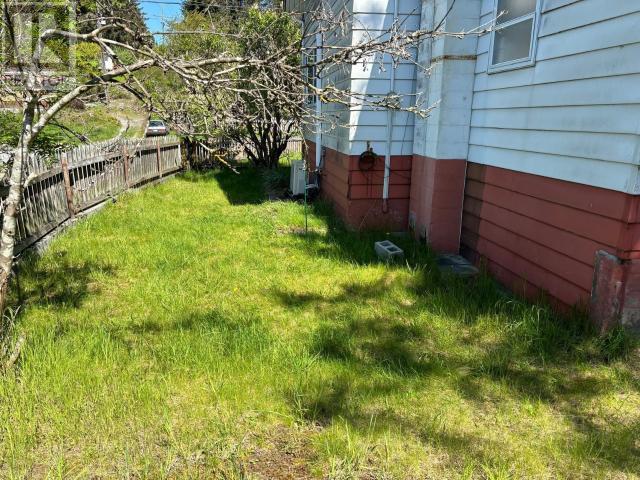5081 COLUMBIA STREET, Texada Island