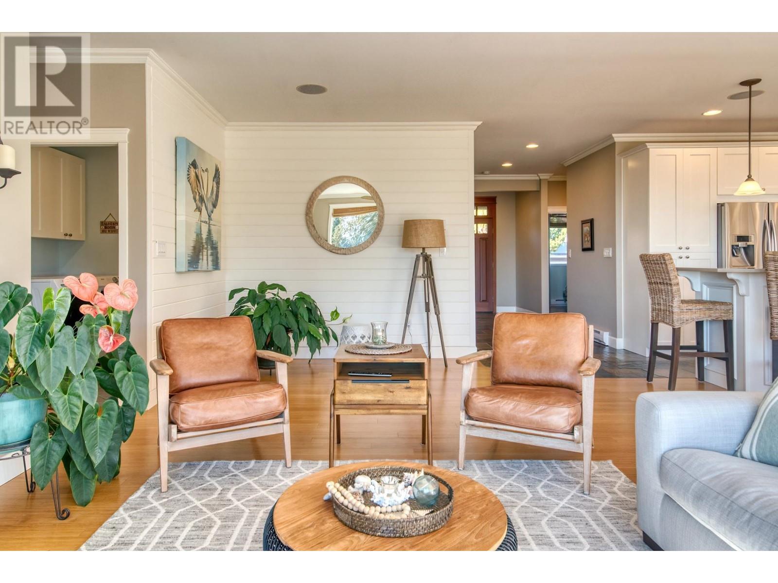 6369 JASPER ROAD, Sechelt
