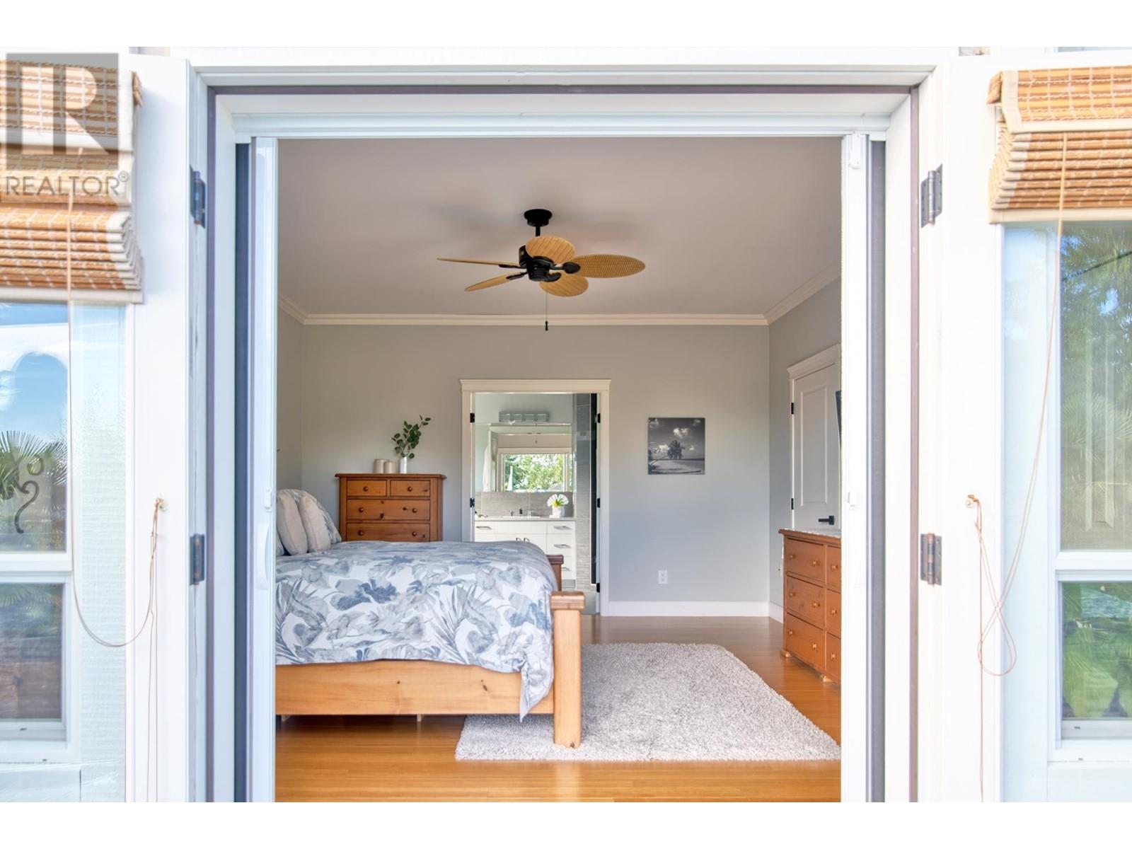 6369 JASPER ROAD, Sechelt