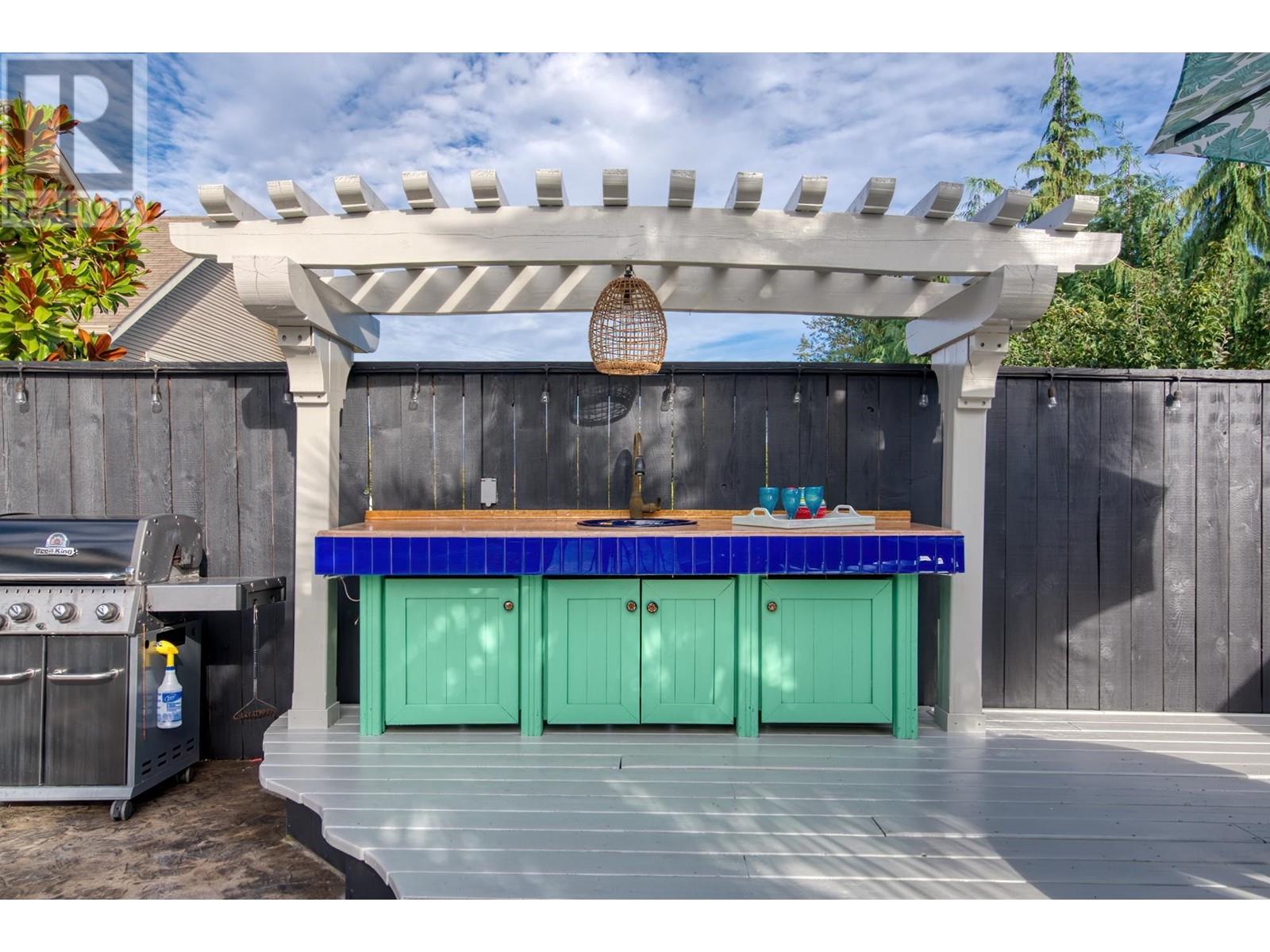 6369 JASPER ROAD, Sechelt