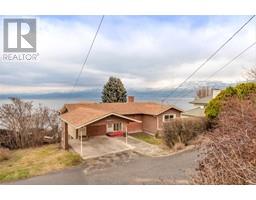 3963 Angus Drive, West Kelowna
