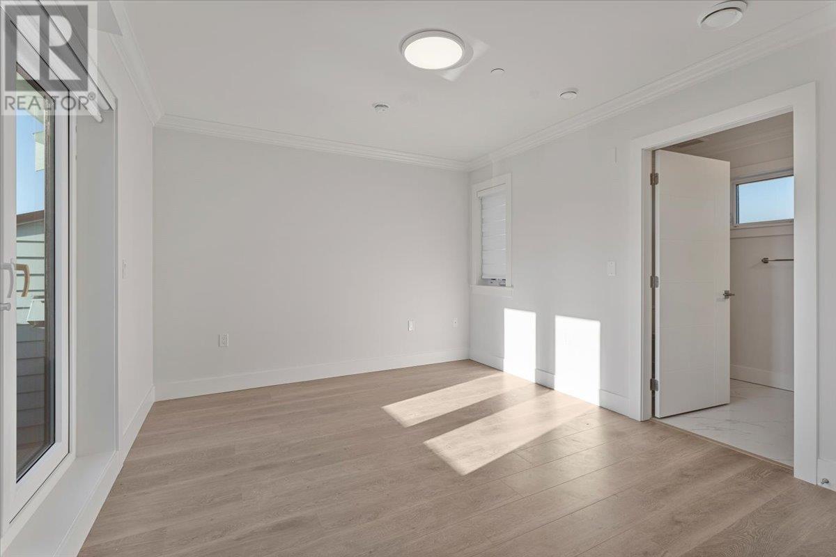 2227 W 16TH AVENUE, Vancouver
