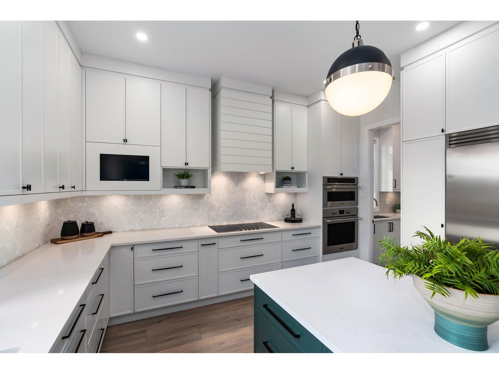 Photo 12 of 21050 72 Avenue, Langley BC