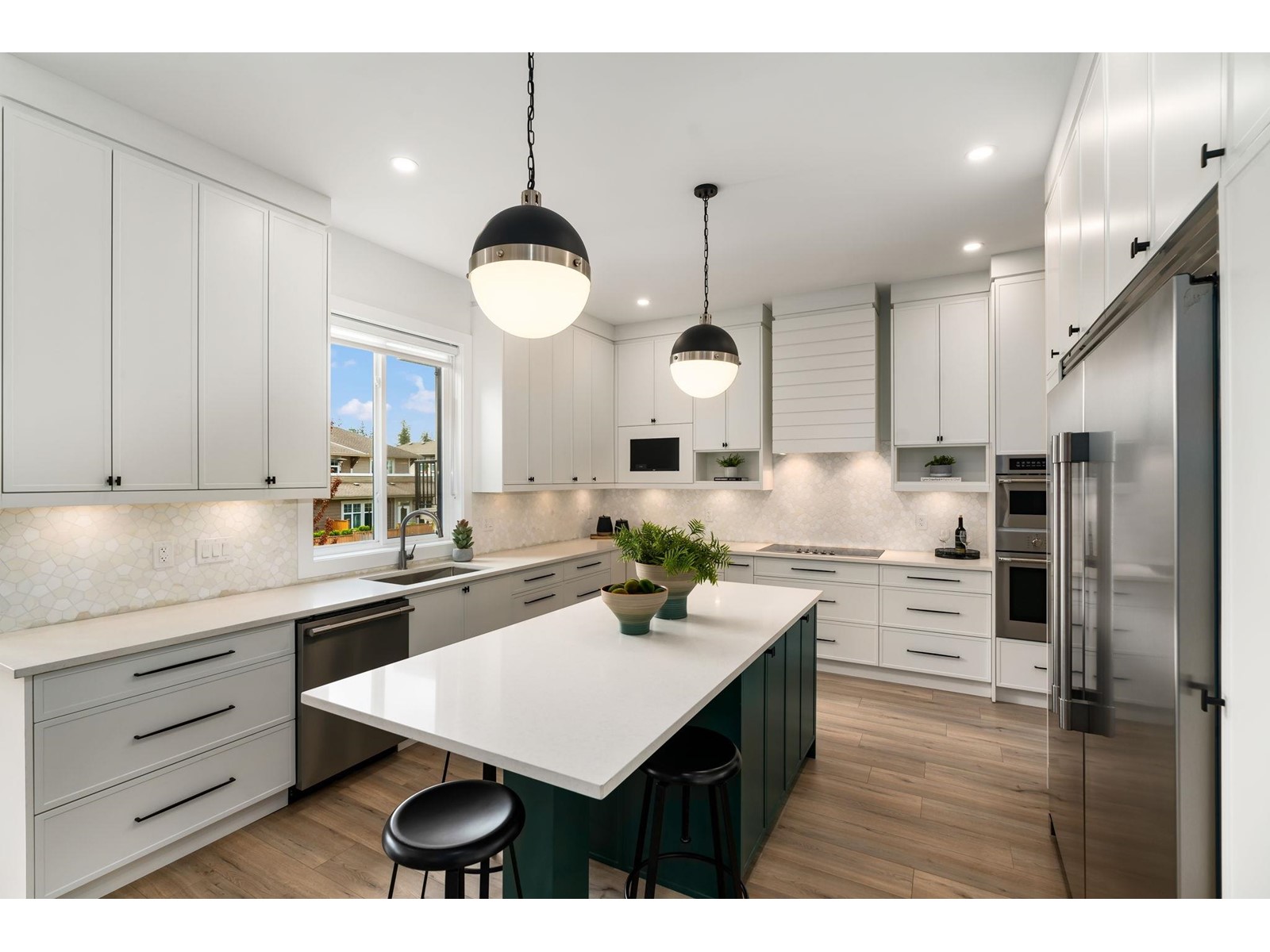 Photo 10 of 21050 72 Avenue, Langley BC