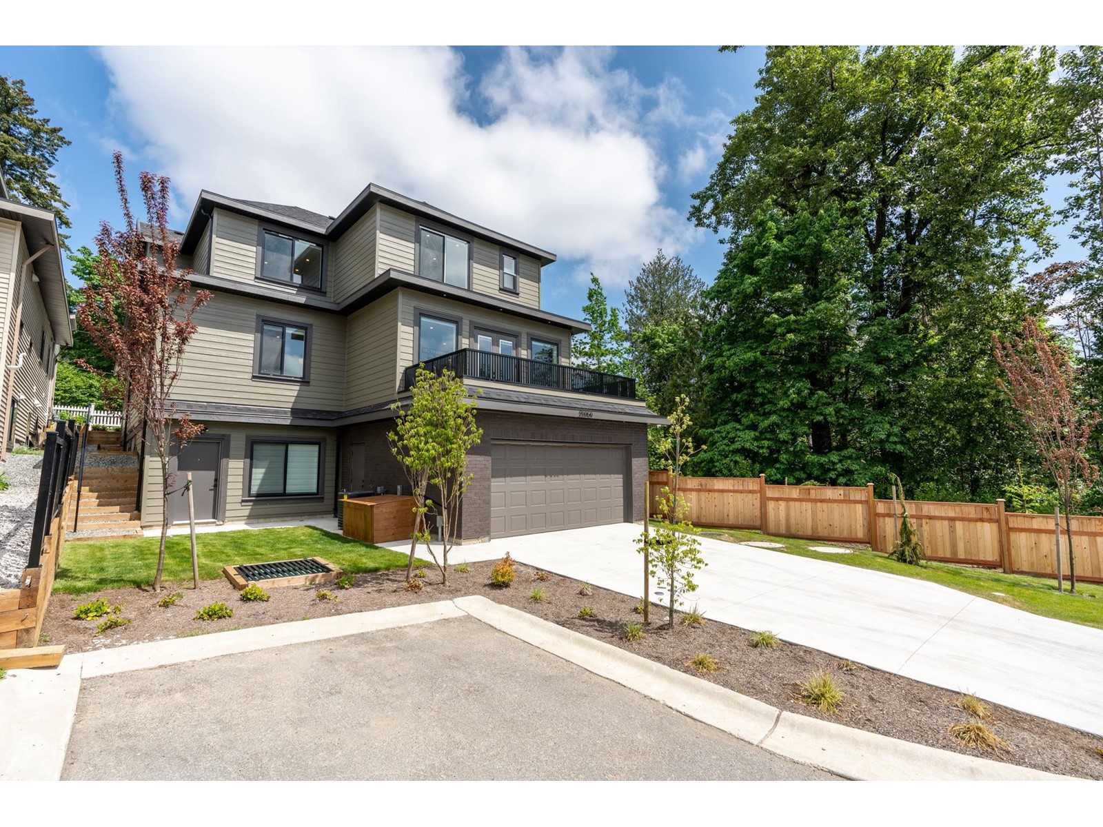Photo 38 of 21050 72 Avenue, Langley BC