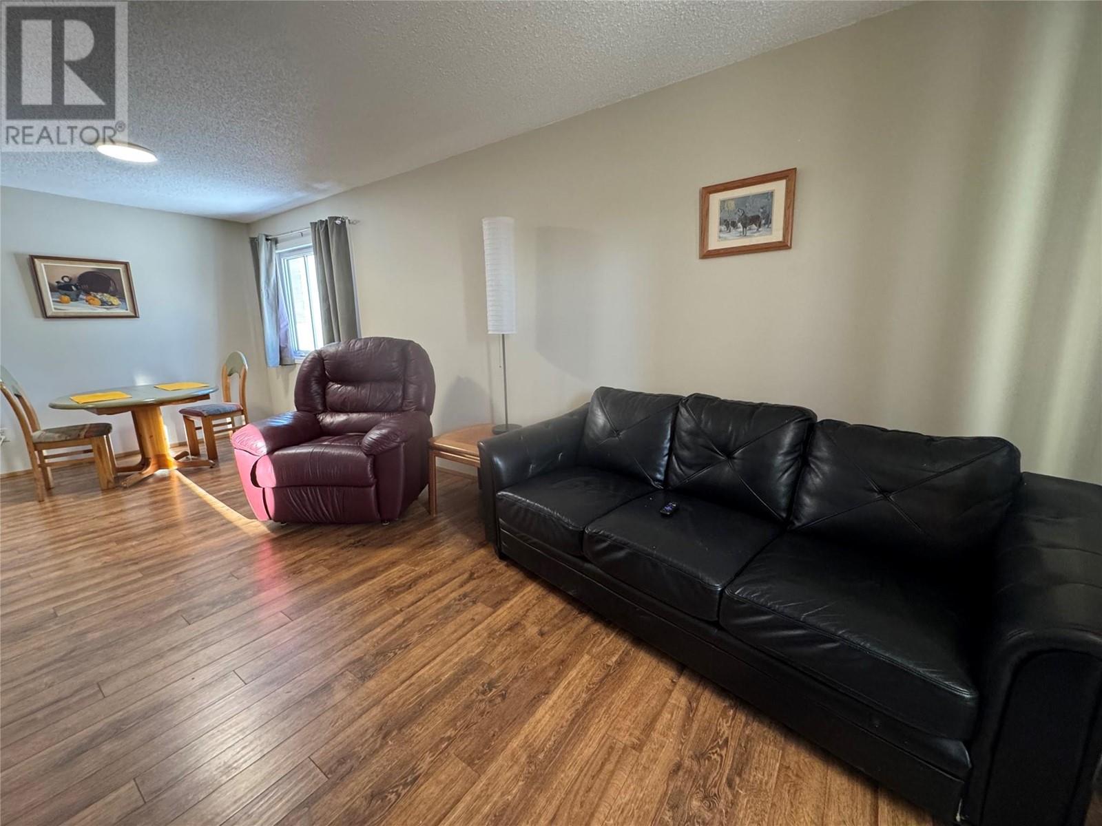 320 Northgate Unit# 101, Tumbler Ridge