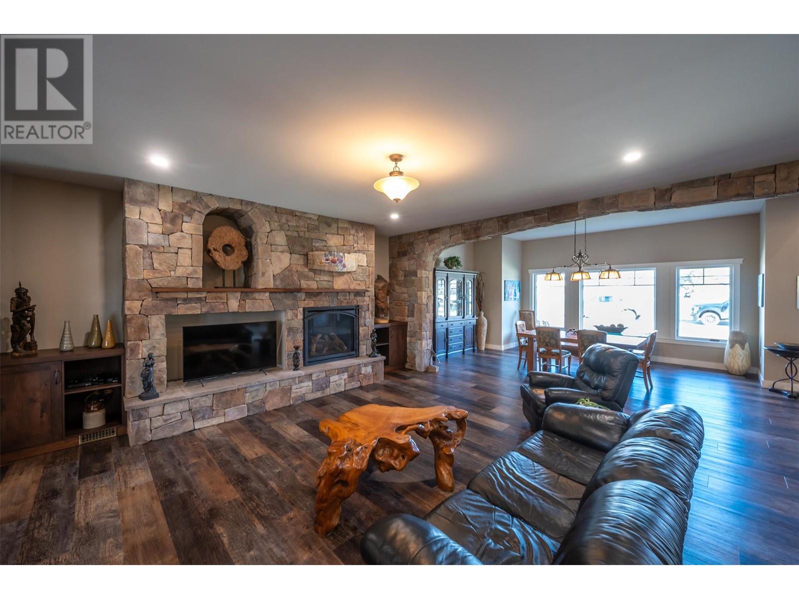 1505 BRITTON ROAD - 4