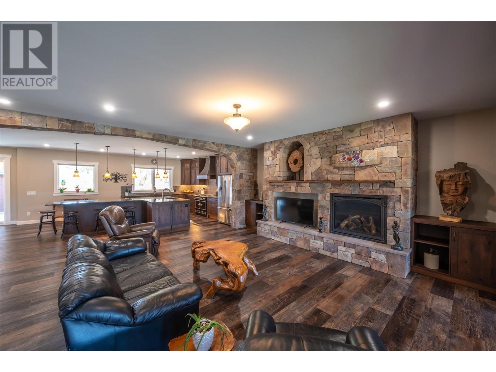 1505 BRITTON ROAD - 6