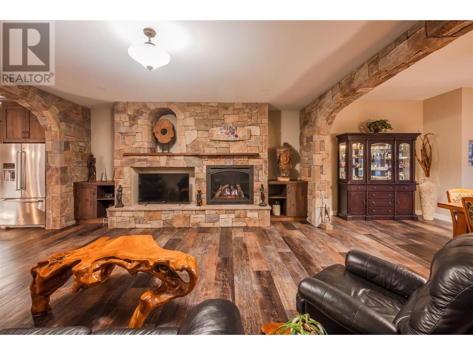 1505 BRITTON ROAD - 25
