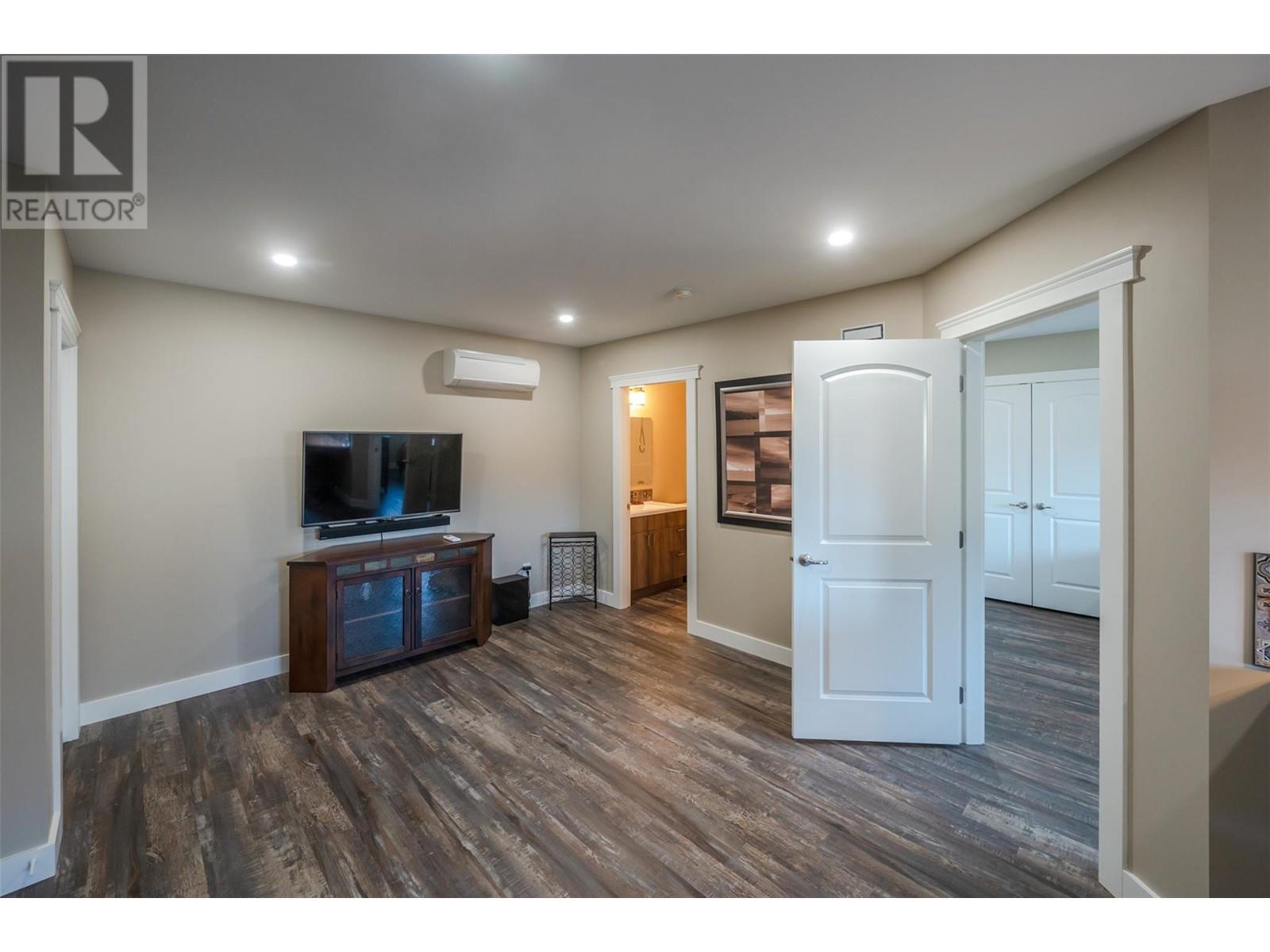 1505 BRITTON ROAD - 76