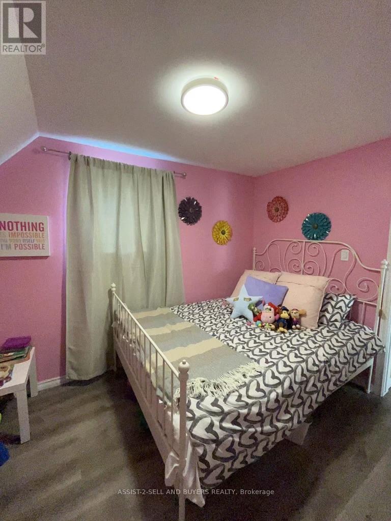 Photo 10 of 29 Baldwin Avenue, Cornwall ON