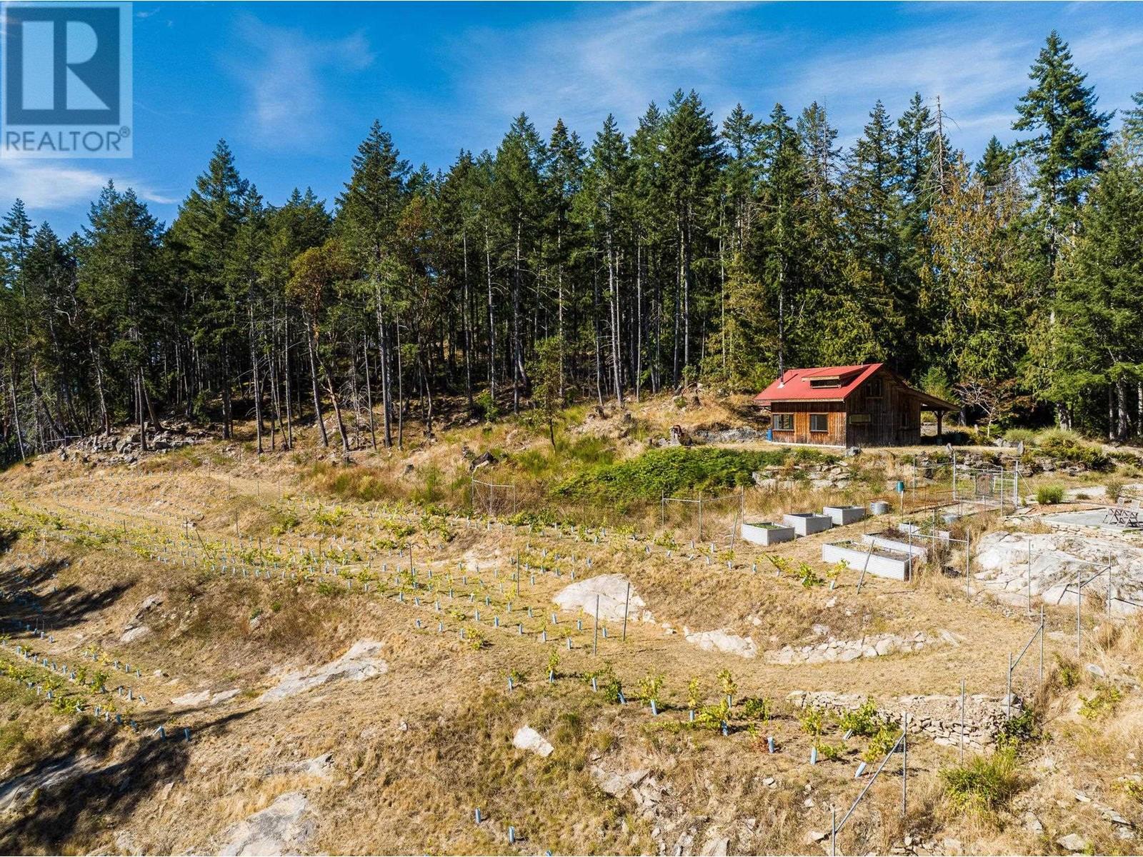 370-400 BAKER ROAD, Salt Spring Island