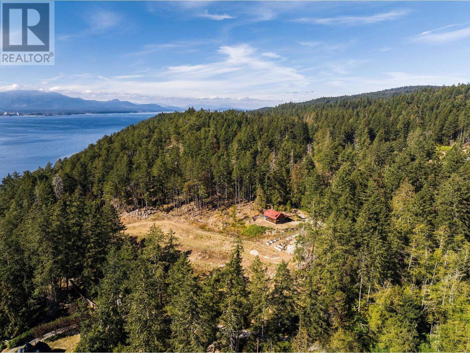 370-400 BAKER ROAD, Salt Spring Island