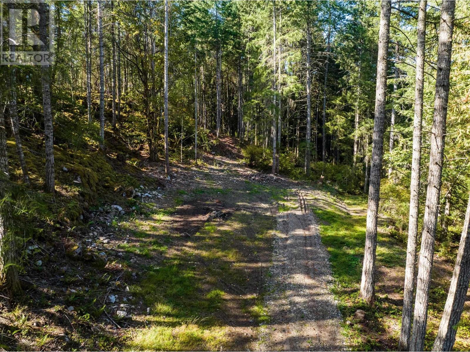 370-400 BAKER ROAD, Salt Spring Island