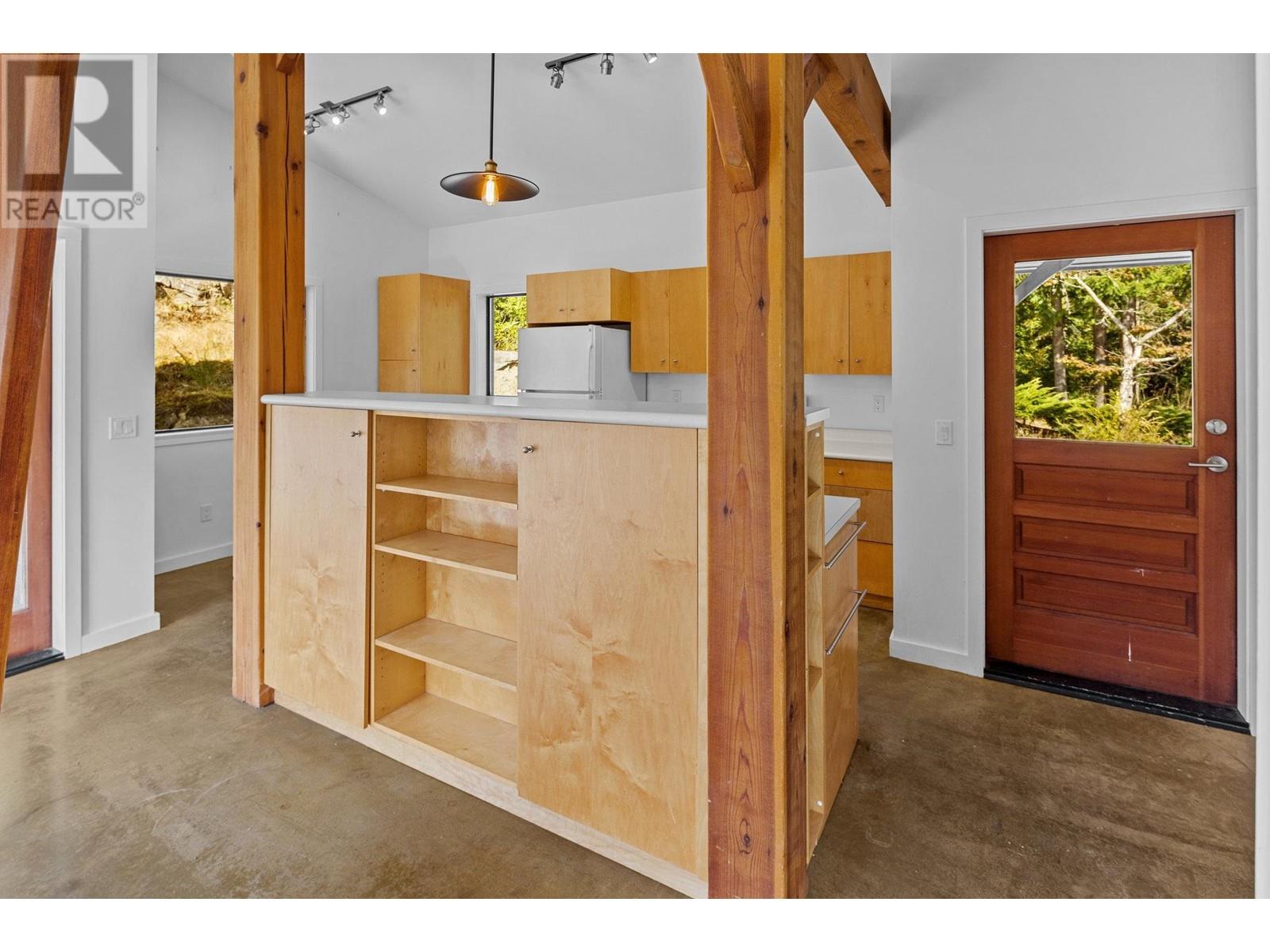 370-400 BAKER ROAD, Salt Spring Island