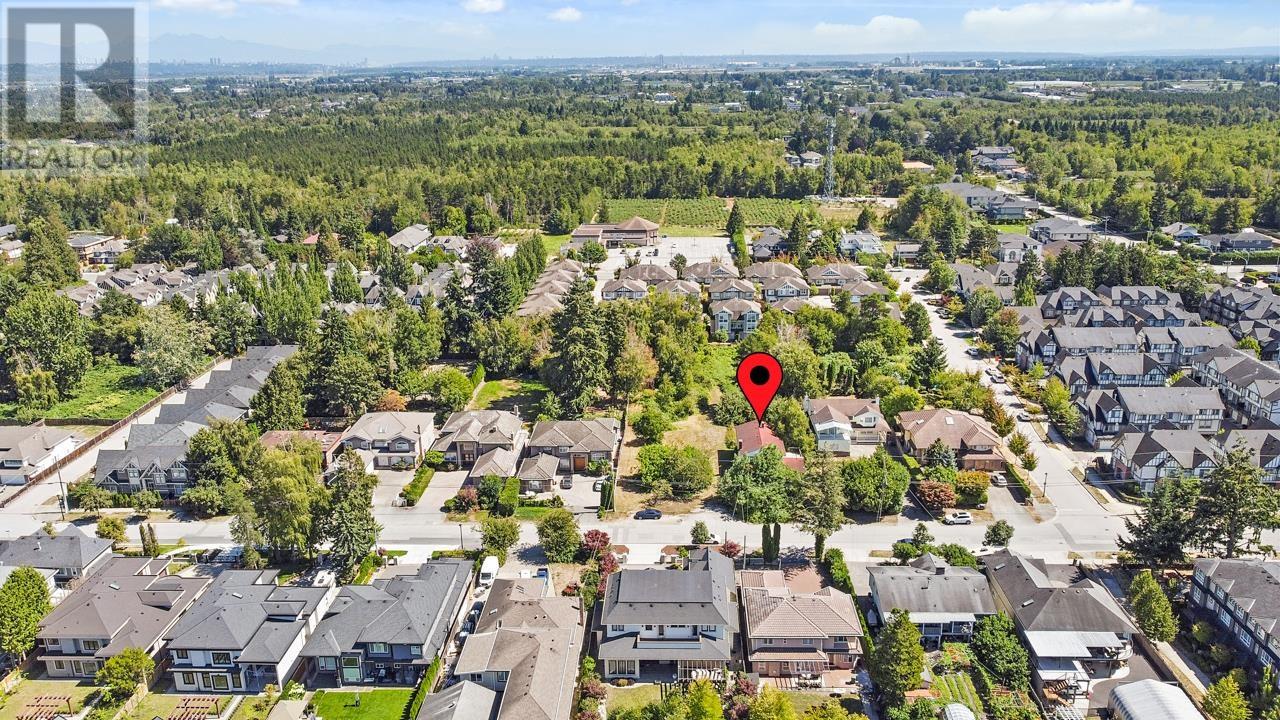 Photo 8 of 7640 Bridge Street, Richmond BC