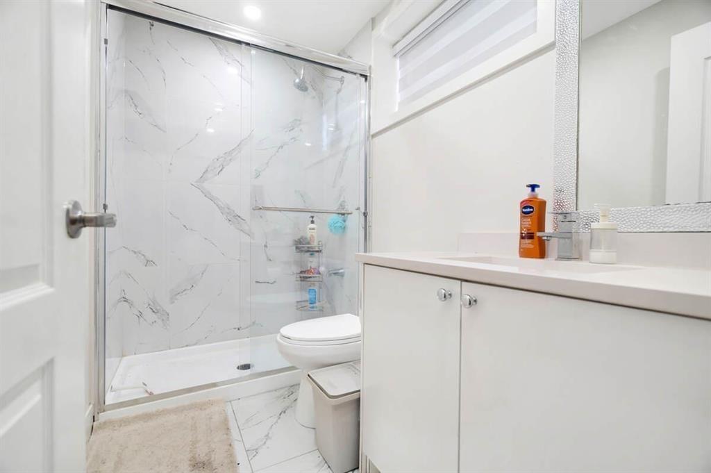 Photo 14 of 5774 180 Street, Surrey BC