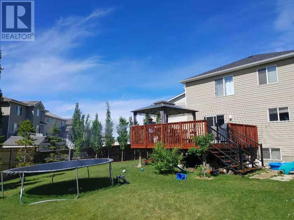 Single Family House for Sale in  Royal Elm Mews NW Royal Oak Calgary 