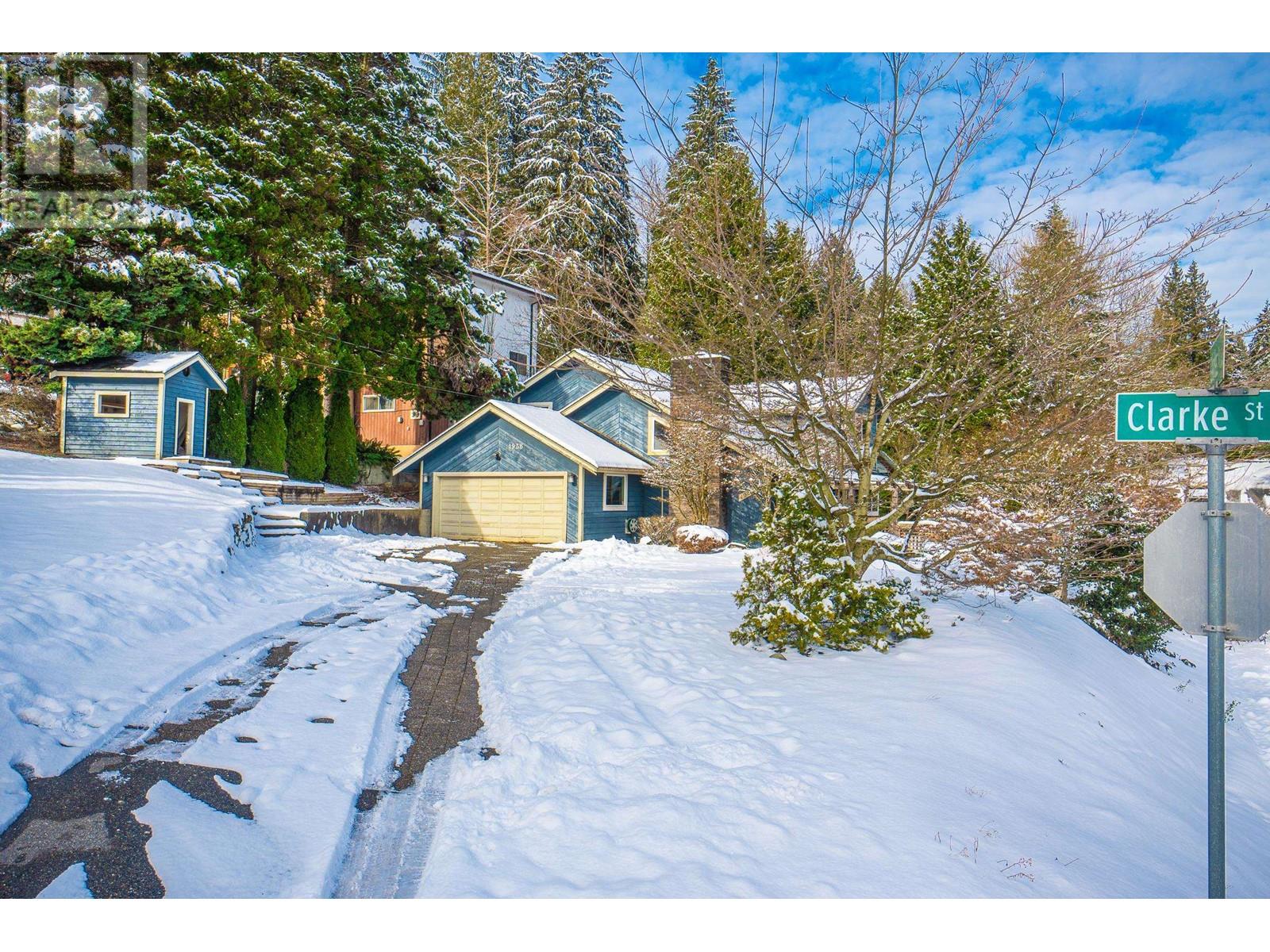 1936 CLARKE STREET, Port Moody real estate listing R2962212