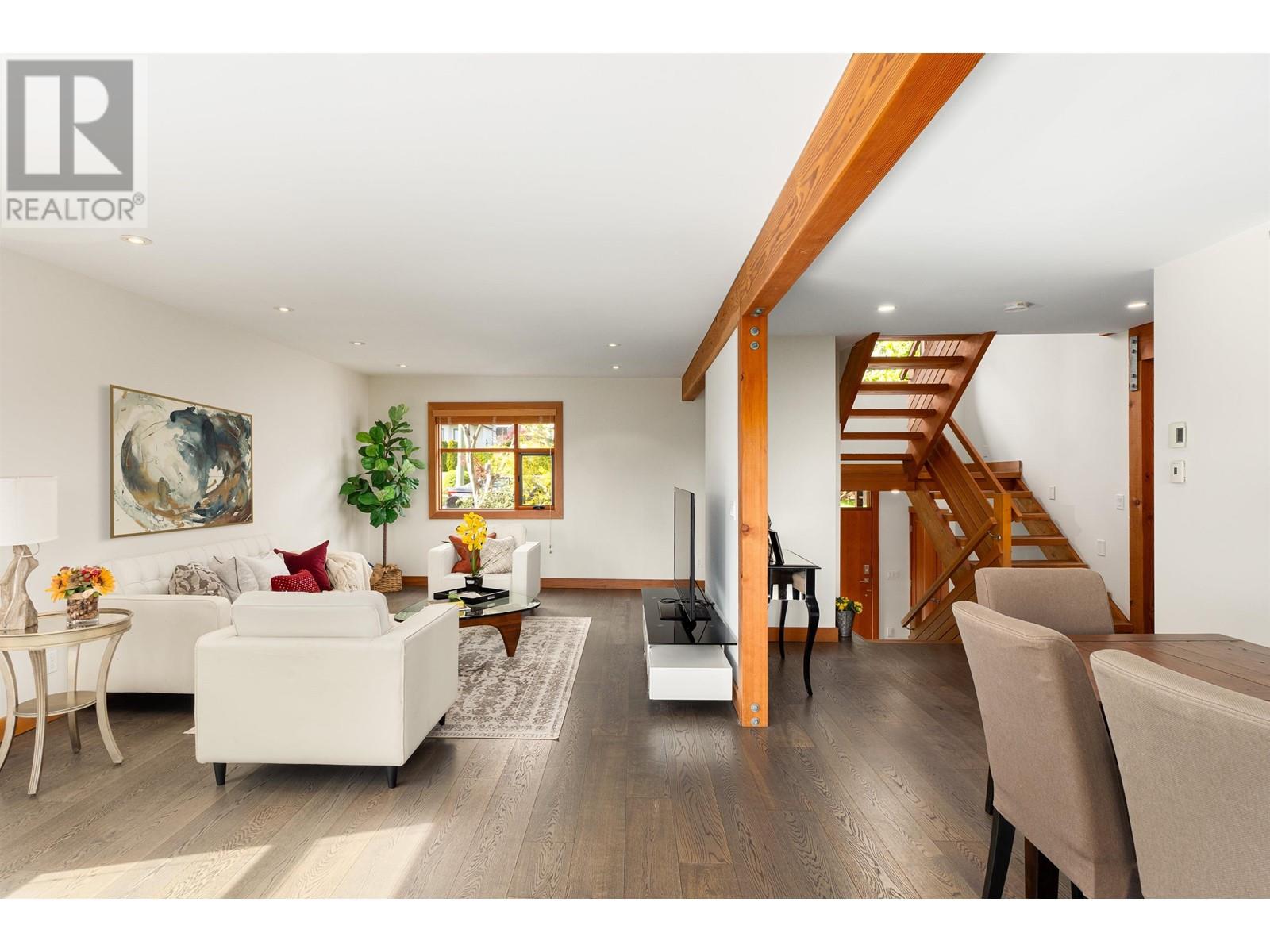 2436 MATHERS AVENUE, West Vancouver real estate listing R2963450