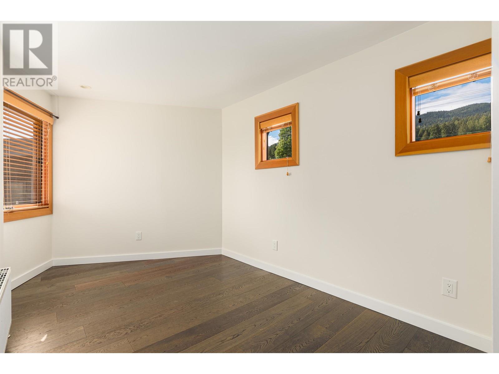 2436 MATHERS AVENUE, West Vancouver real estate listing R2963450