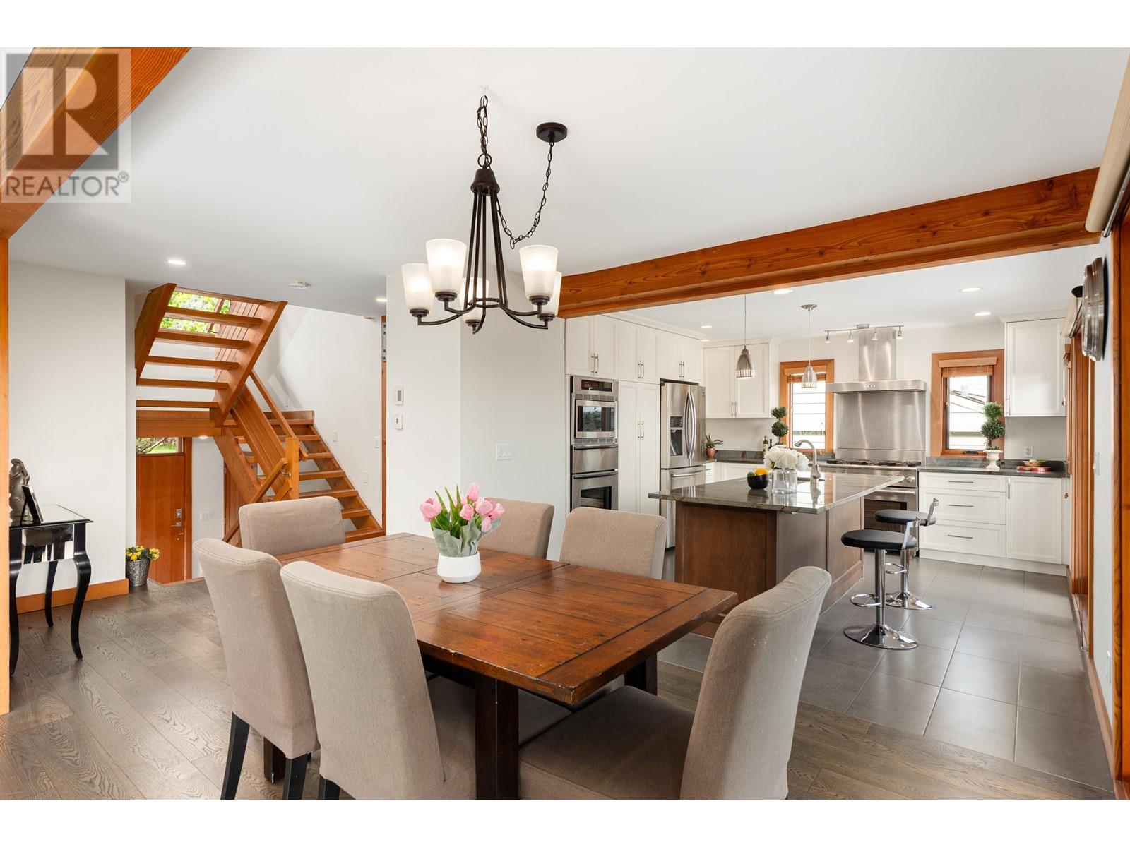2436 MATHERS AVENUE, West Vancouver real estate listing R2963450