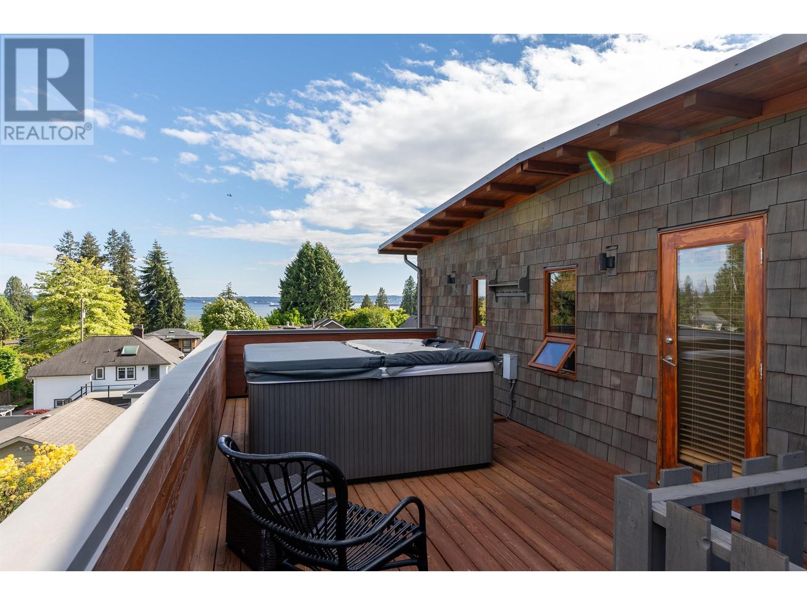 2436 MATHERS AVENUE, West Vancouver real estate listing R2963450