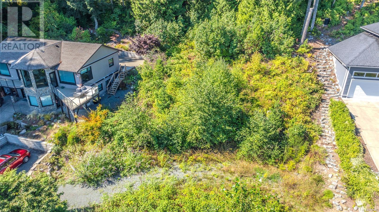822 Craig Rd, Ladysmith