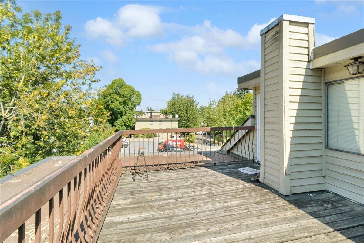 Photo 23 of 204 7119 133 Street, Surrey BC