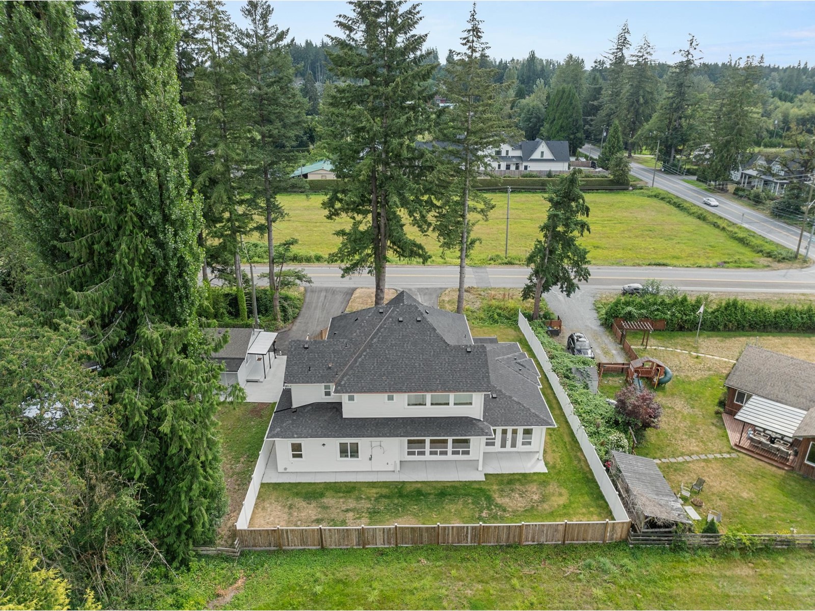 24833 ROBERTSON CRESCENT, Langley