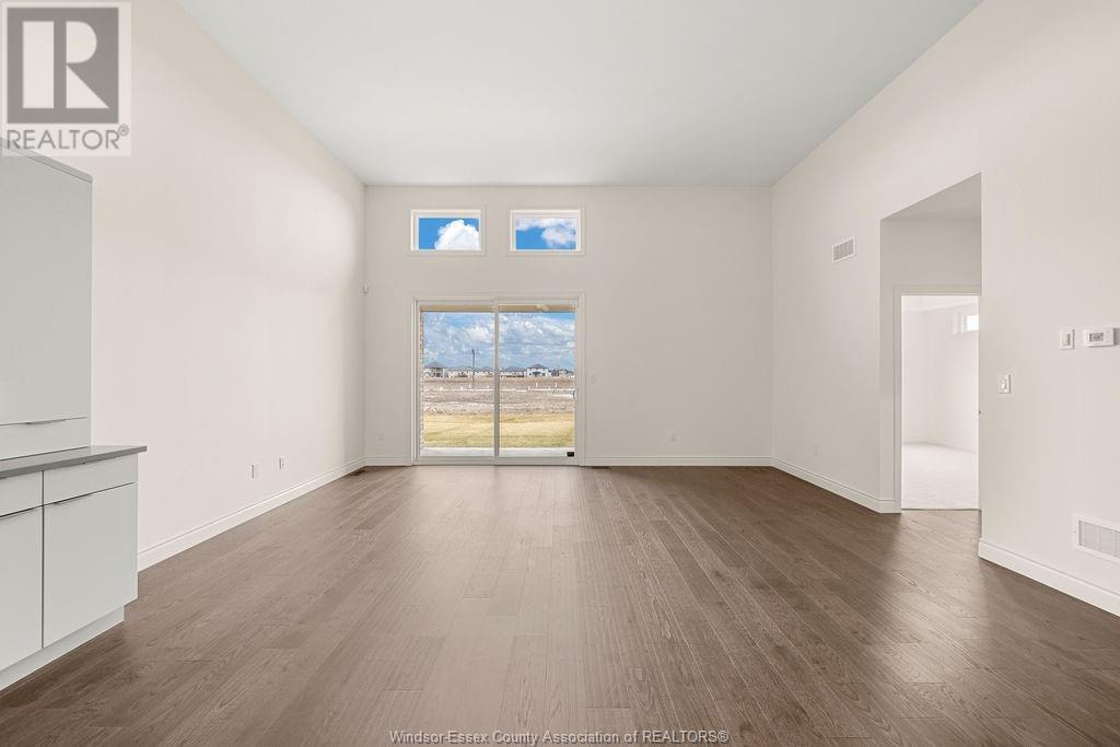 Photo 10 of 220 Mclellan, Amherstburg ON