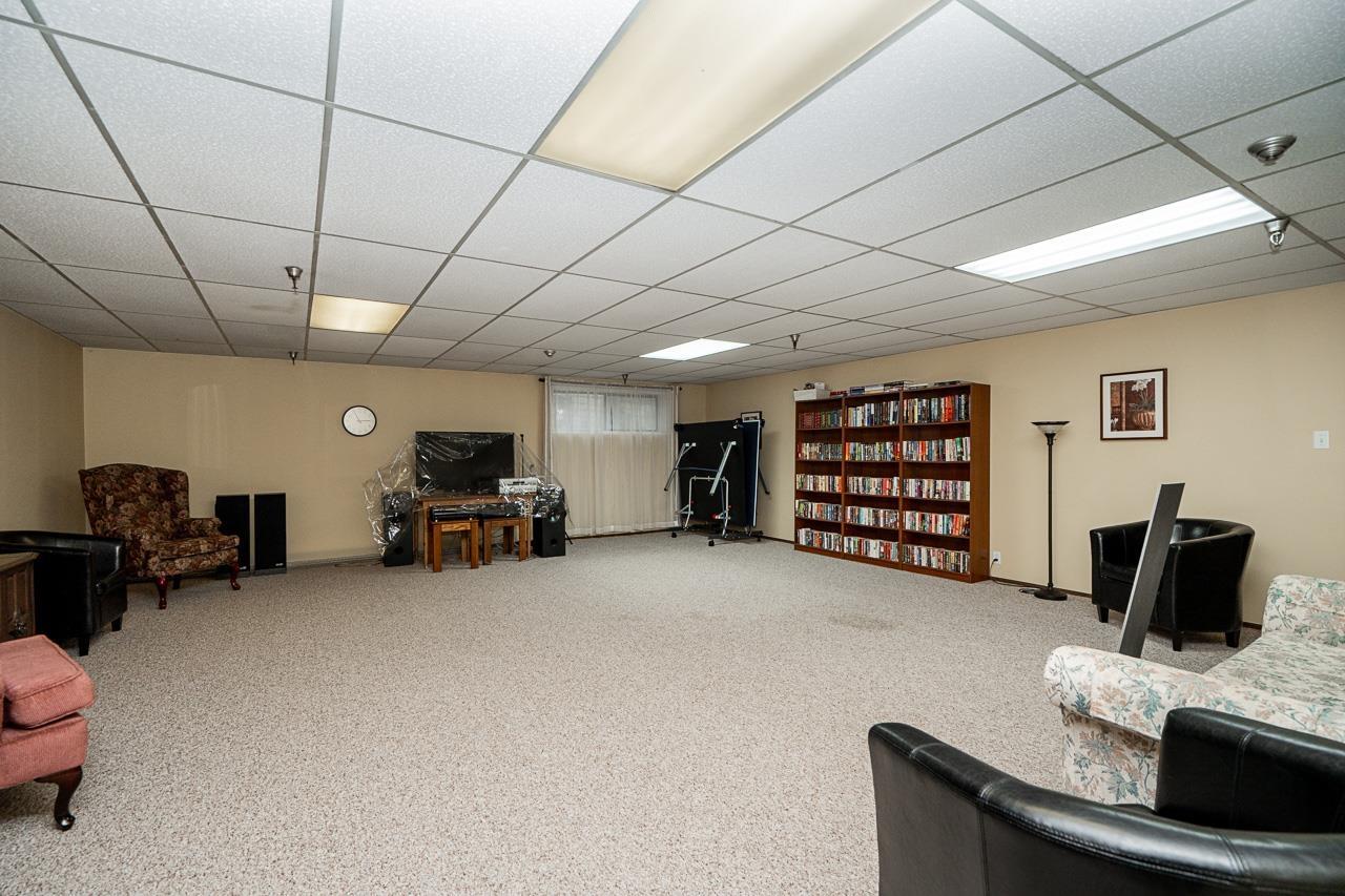 302 33369 OLD YALE ROAD, Abbotsford