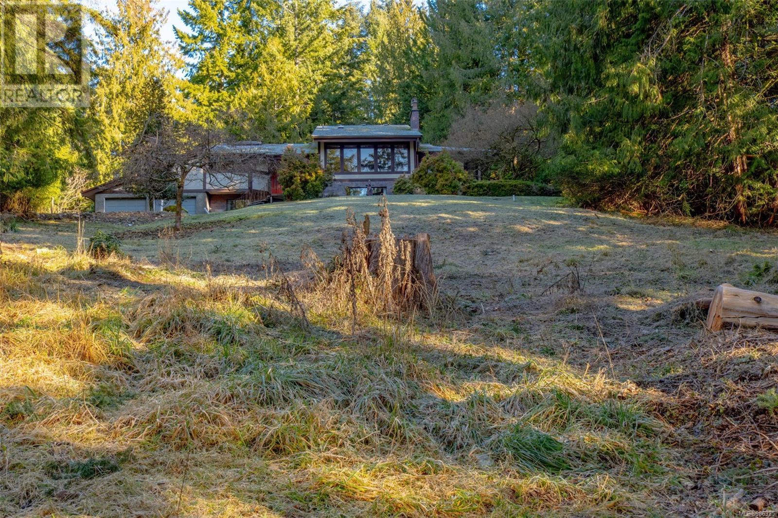 Vacant Land in Shawnigan Lake - Image 15