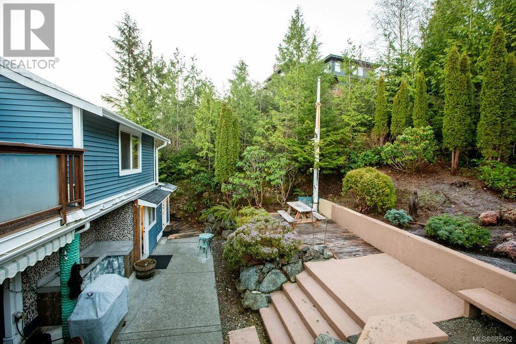345 Lone Cone Rd, Tofino
