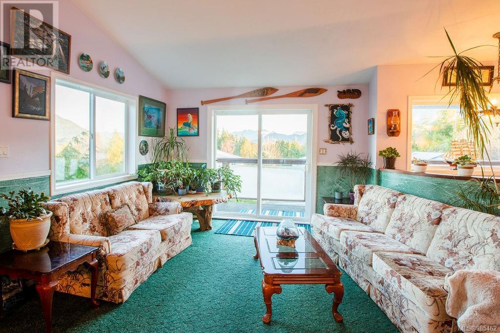 345 Lone Cone Rd, Tofino