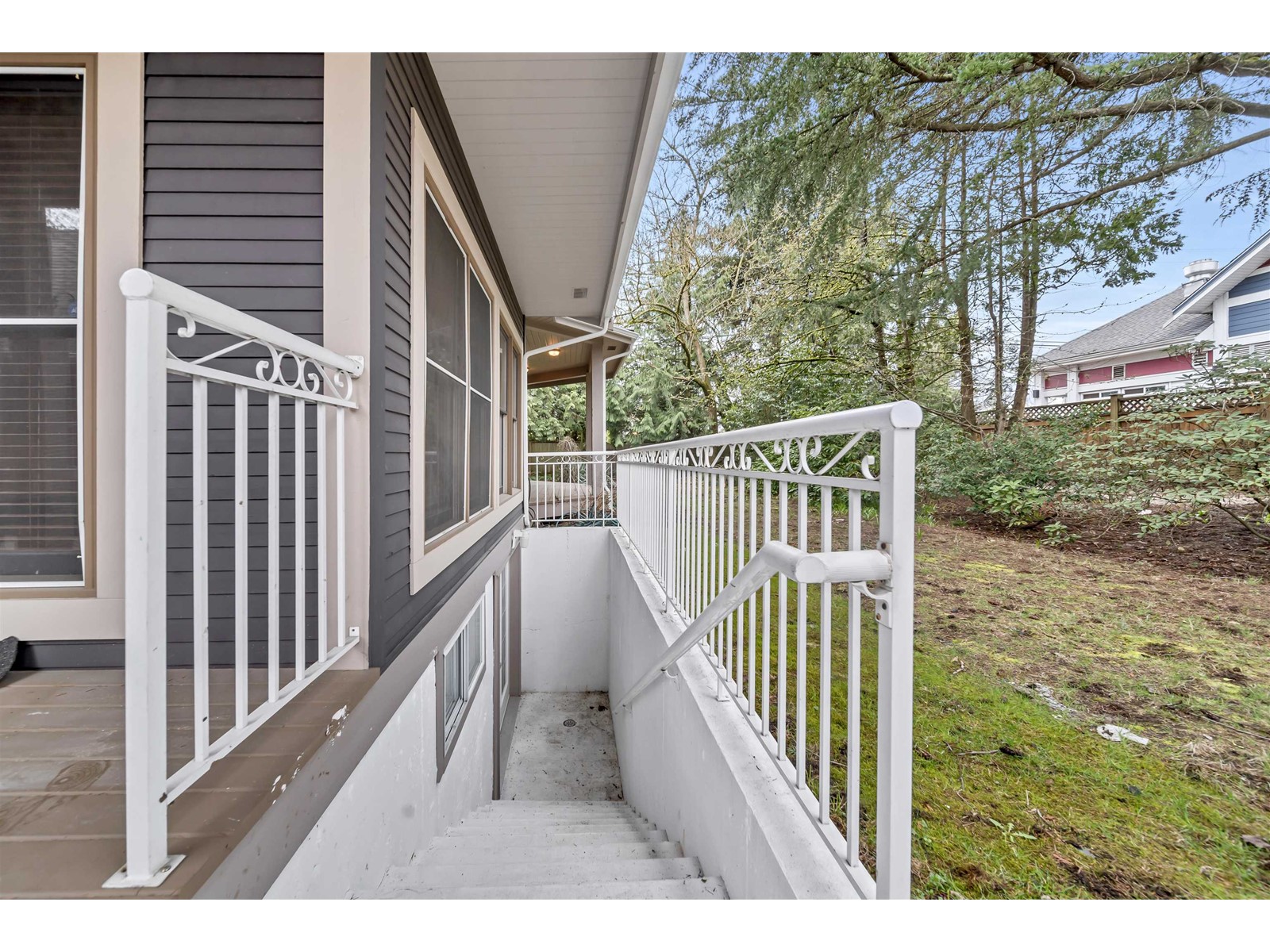 Photo 35 of 6354 184 Street, Surrey BC