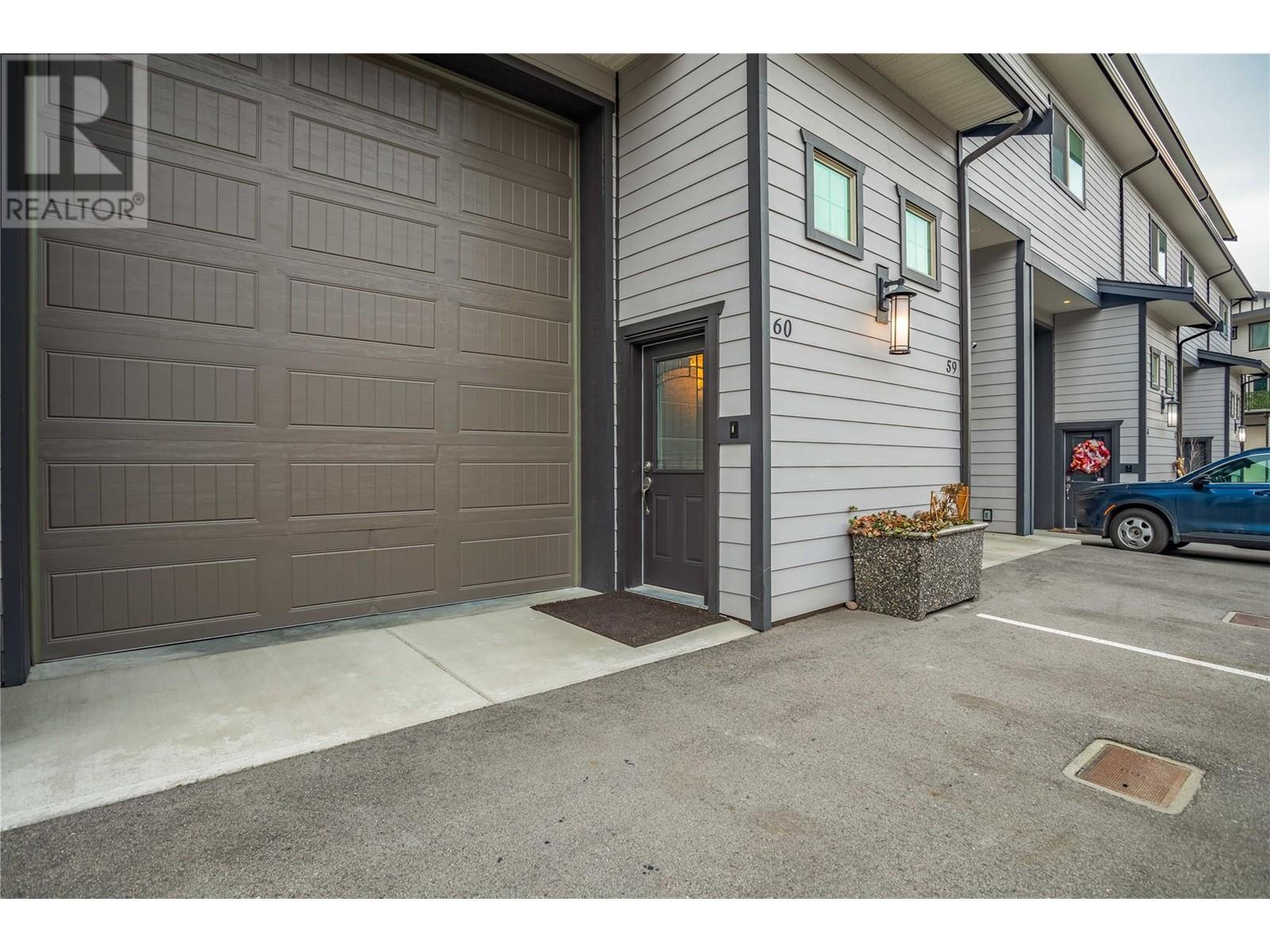 60 3359 Cougar Road, West Kelowna