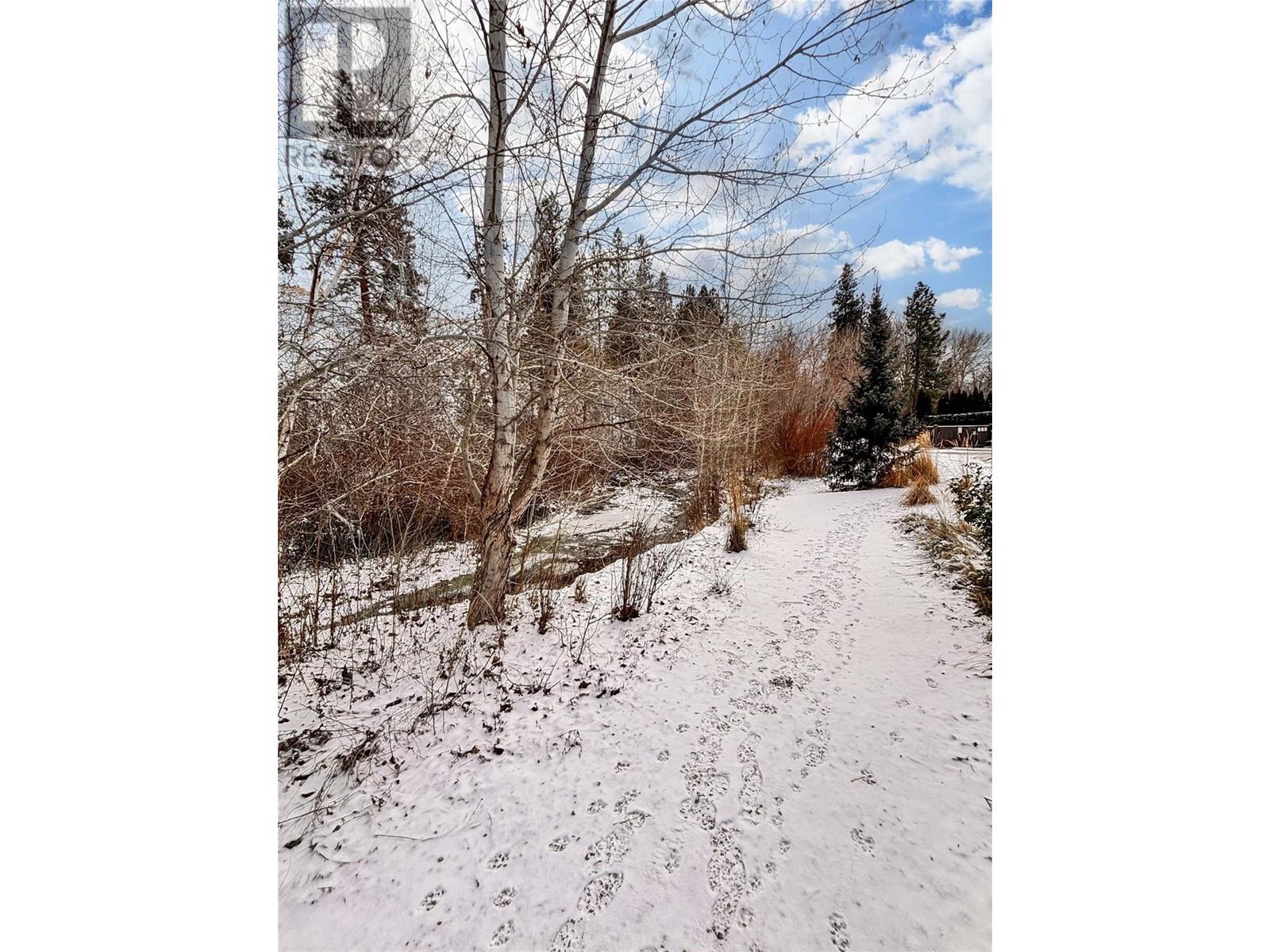 60 3359 Cougar Road, West Kelowna
