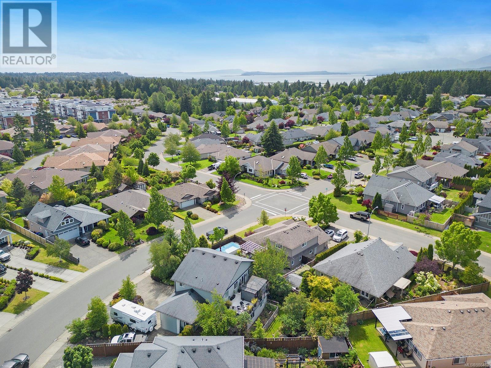 685 Lancaster Way, Comox