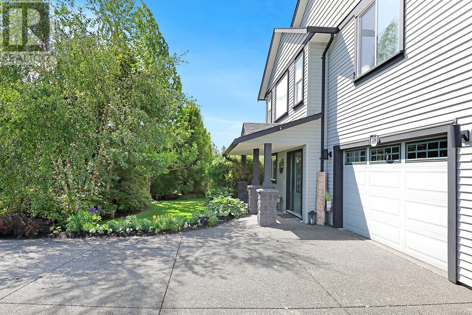 685 Lancaster Way, Comox