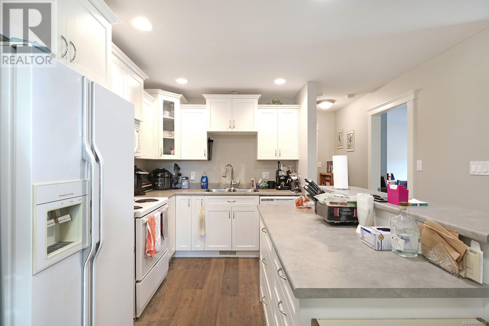 685 Lancaster Way, Comox
