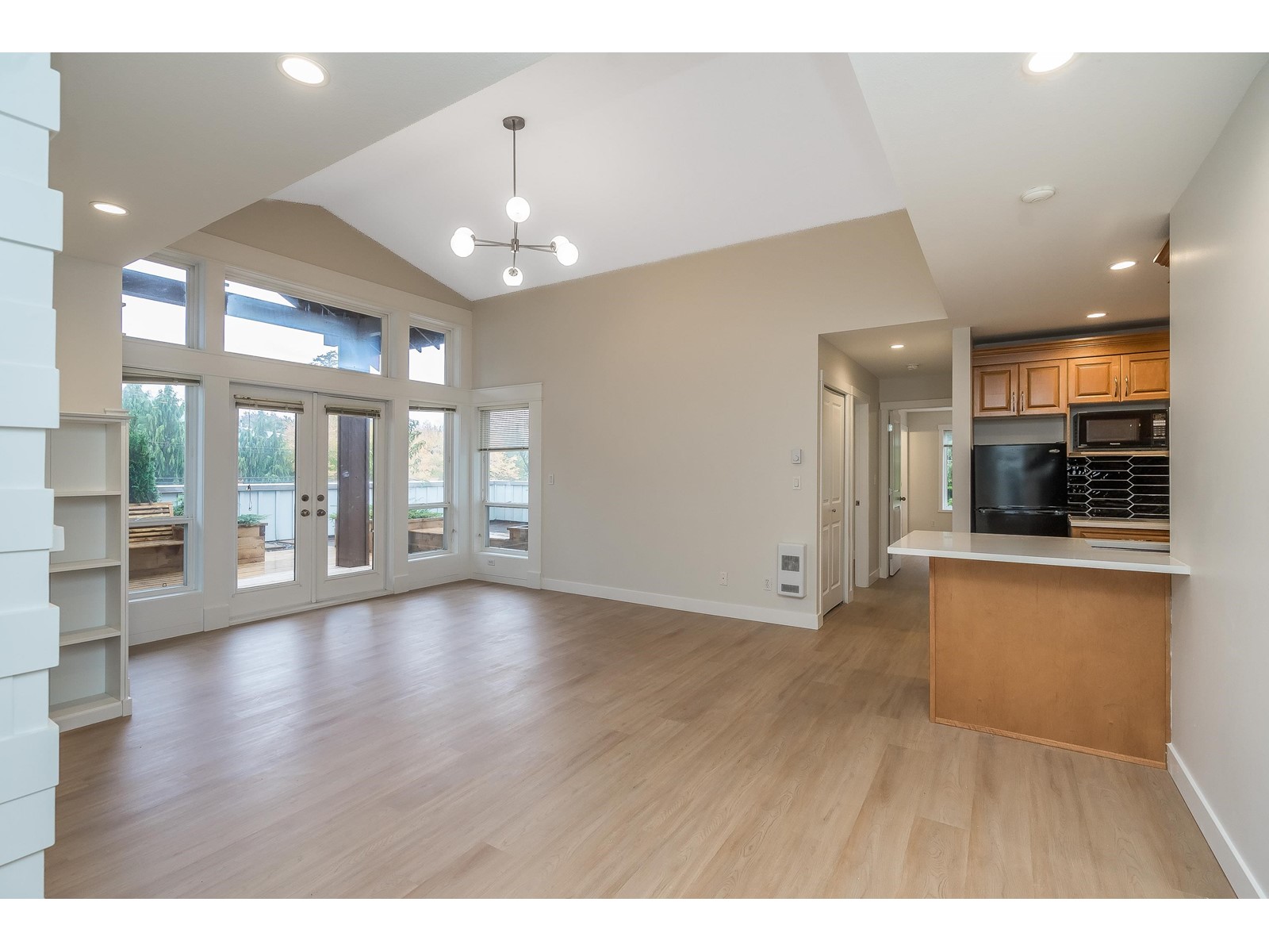 208 2828 152 STREET, Surrey real estate listing R2946633