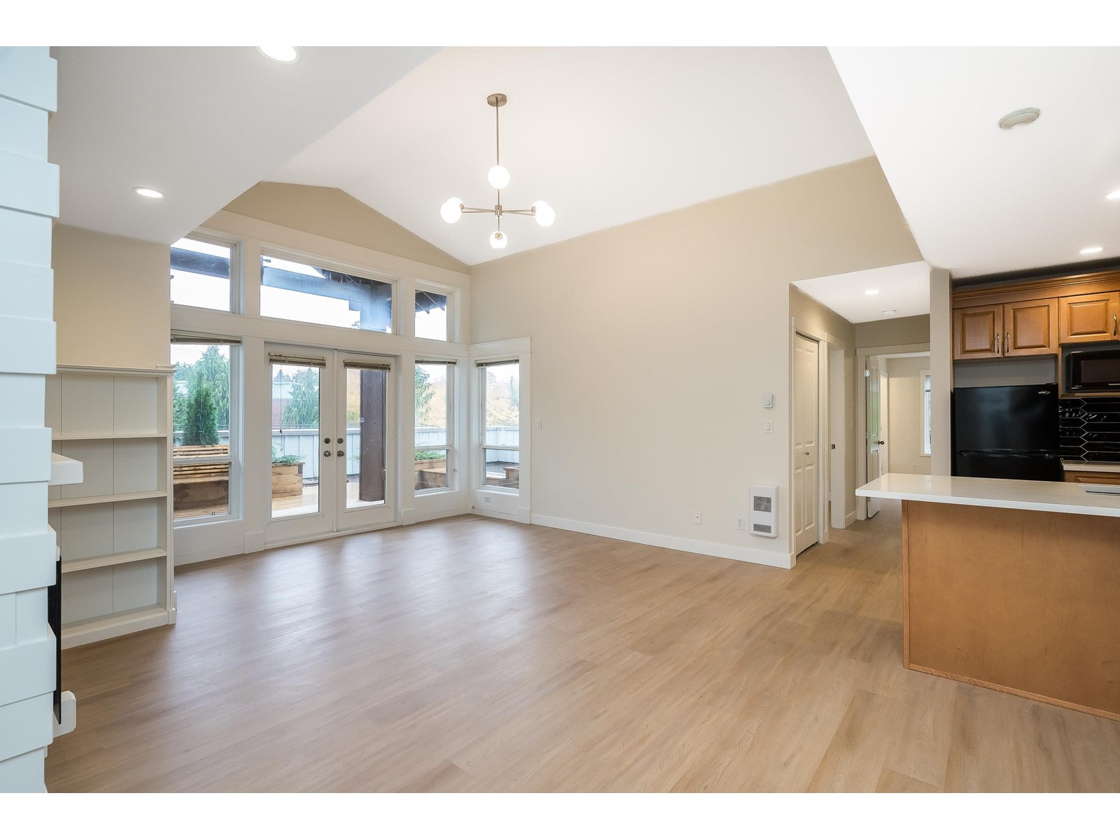 208 2828 152 STREET, Surrey real estate listing R2946633