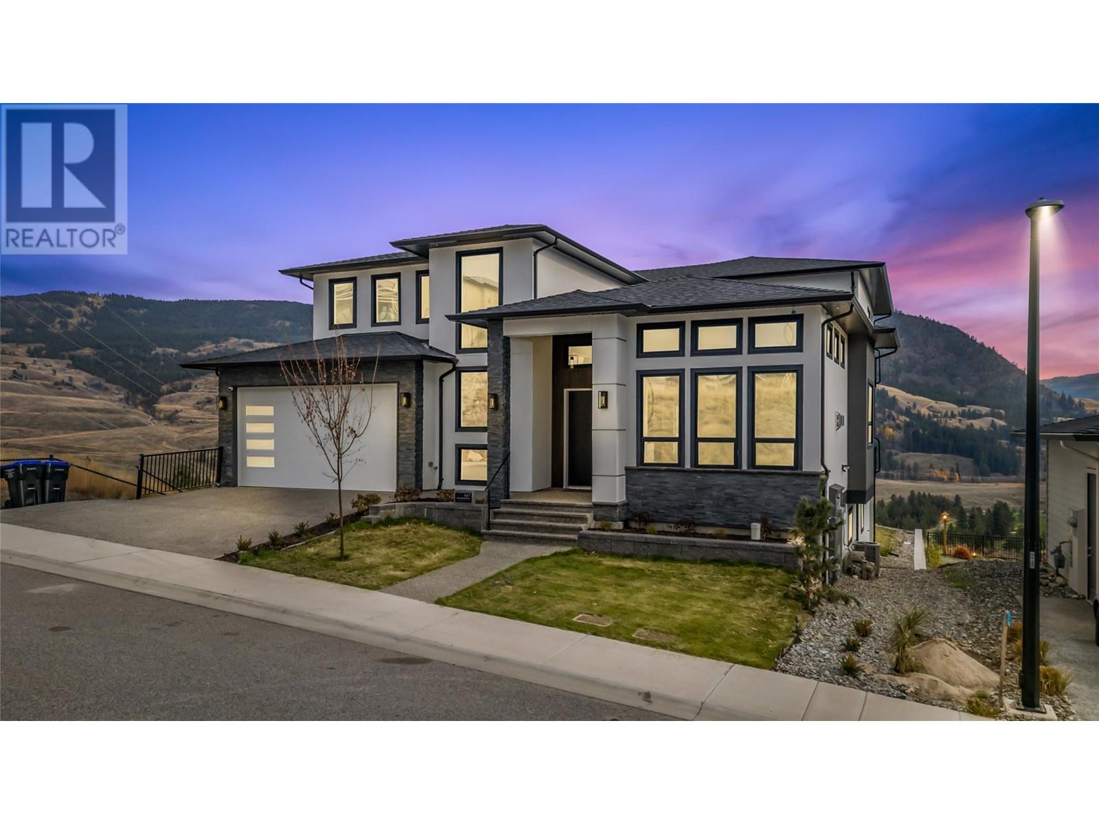 647 Carnoustie Drive, Kelowna