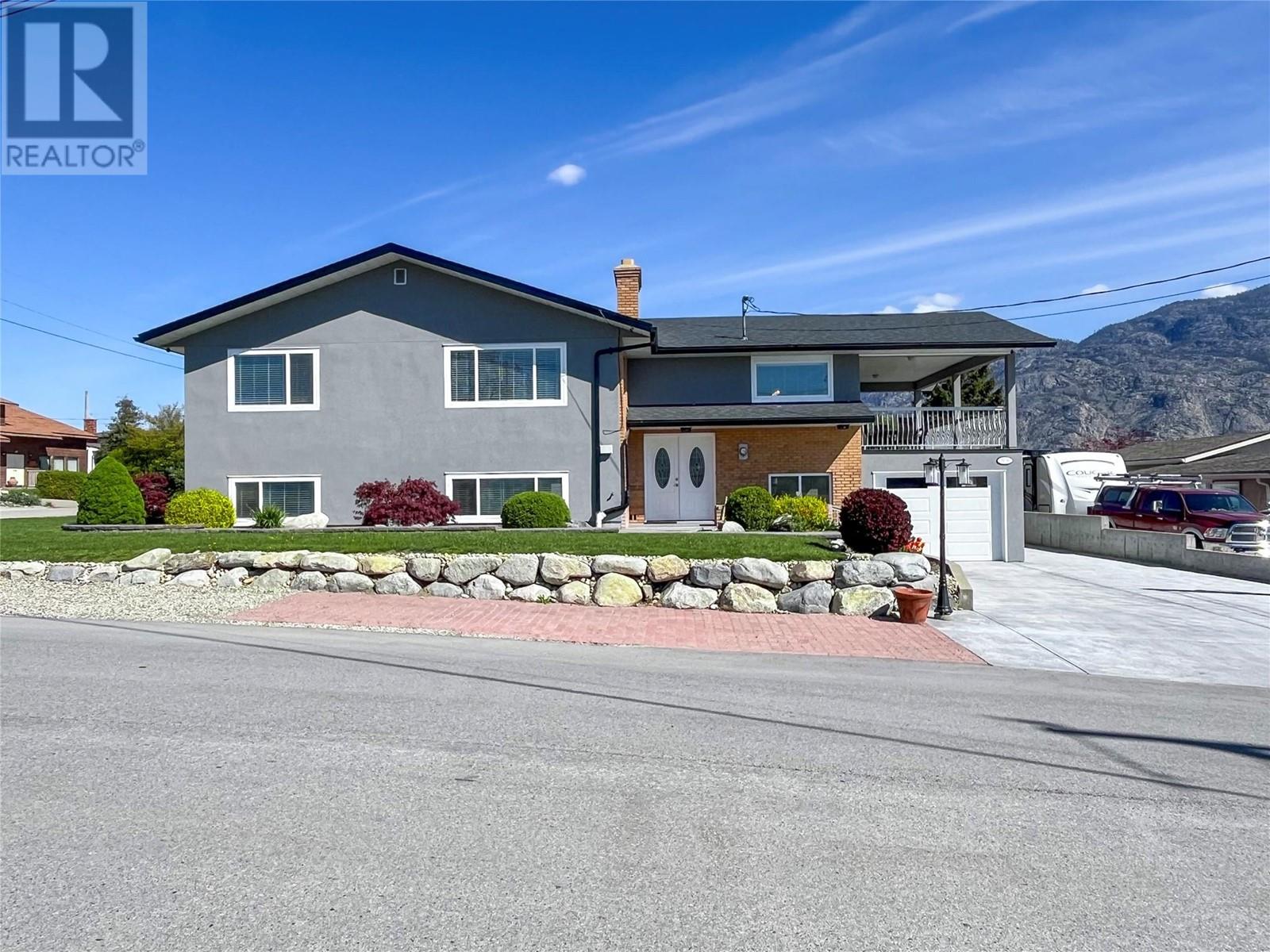 9106 Hummingbird Lane, Osoyoos
