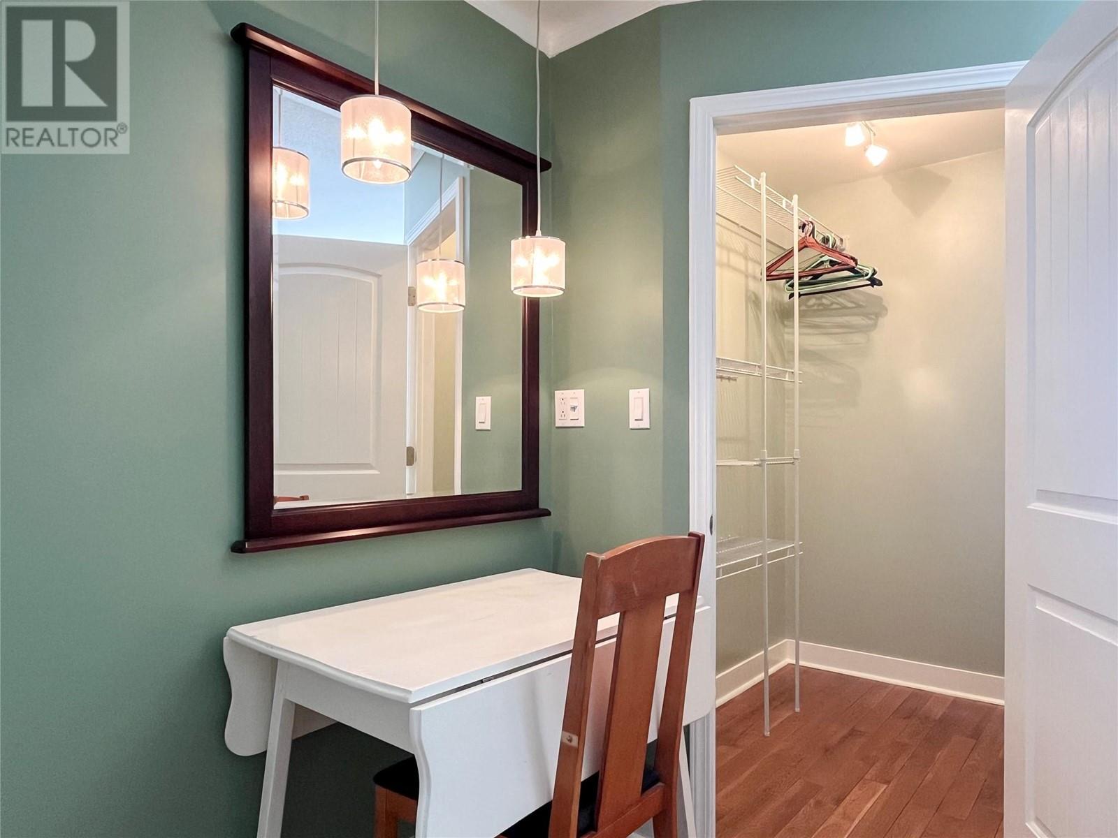 9106 Hummingbird Lane, Osoyoos