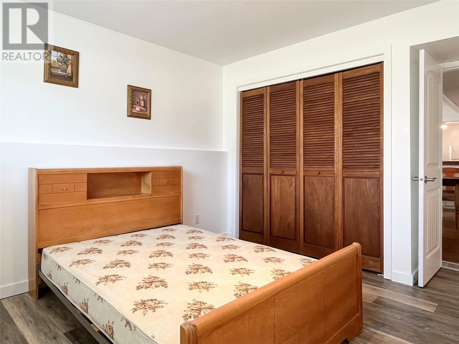 9106 Hummingbird Lane, Osoyoos