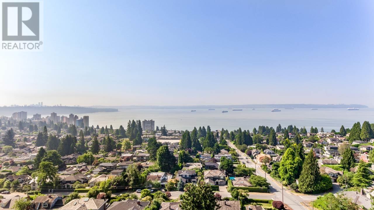 2479 OTTAWA AVENUE, West Vancouver real estate listing for sale