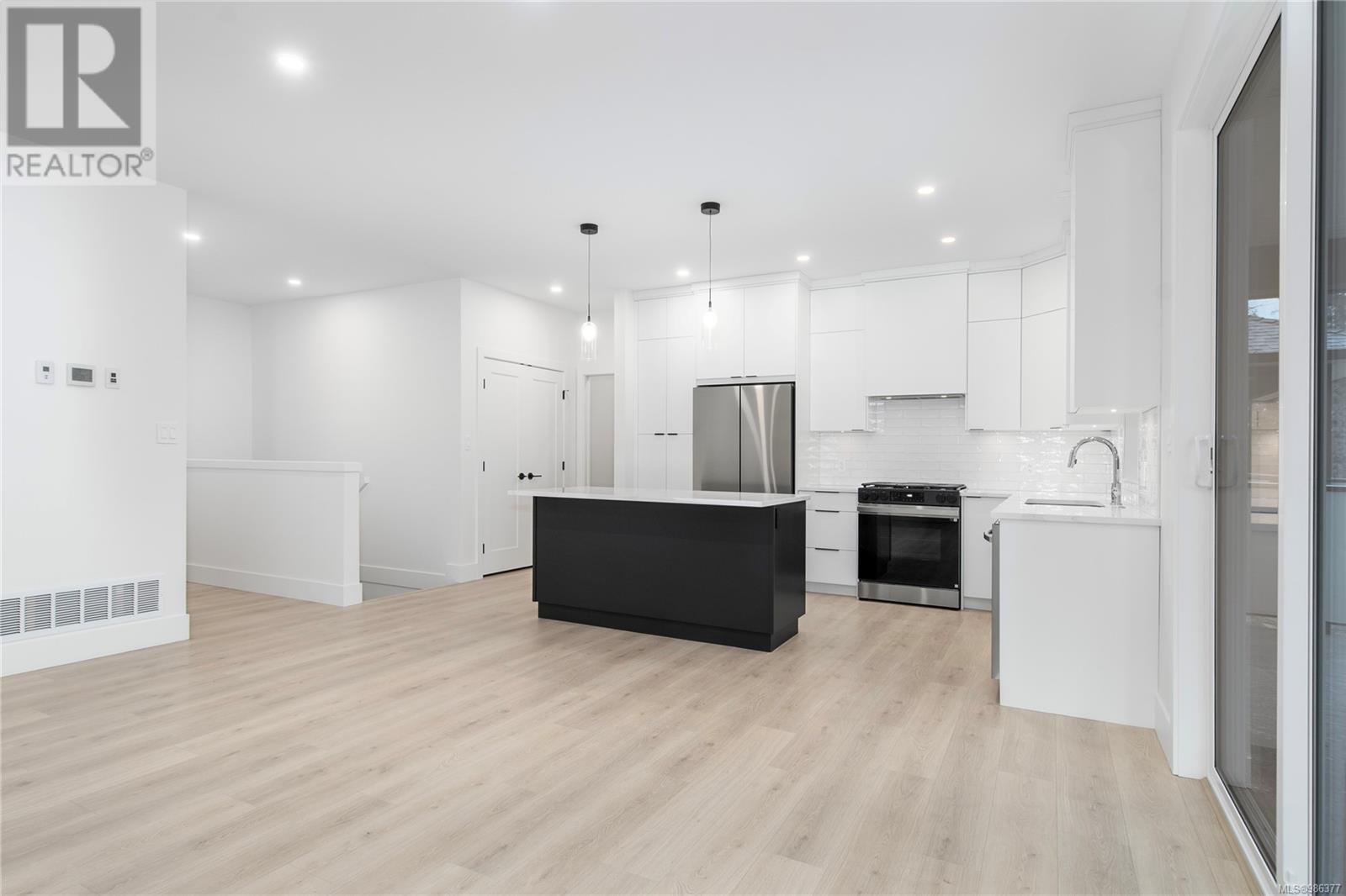 17 1580 Glen Eagle Dr, Campbell River real estate listing 986377