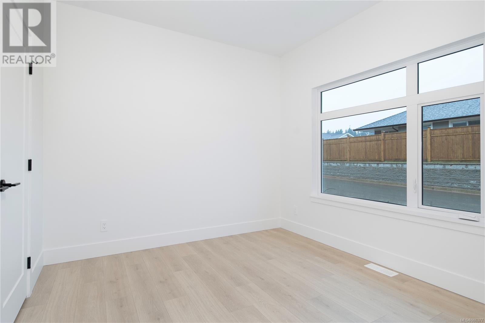 17 1580 Glen Eagle Dr, Campbell River real estate listing 986377